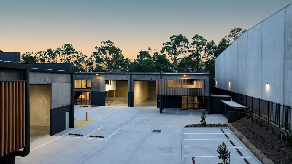Click to view all images 4/28 Hub Crescent Heathwood QLD 4110 - Image 3