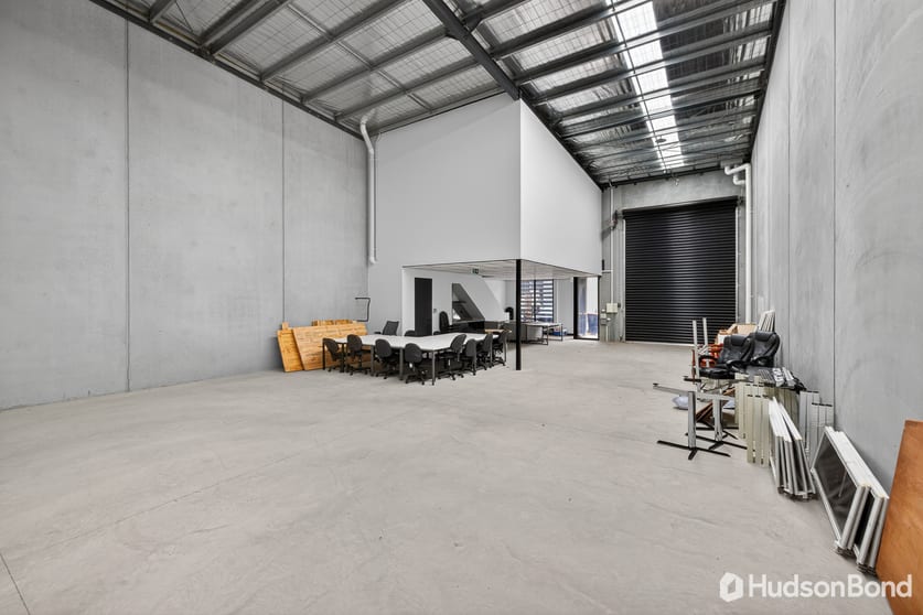 Click to view all images 71/2 Cobham Street Reservoir VIC 3073 - Image 3