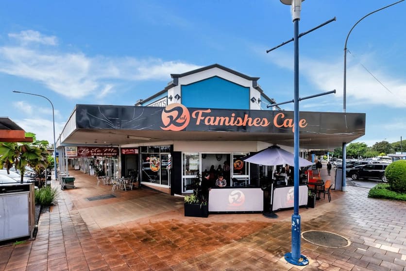Click to view all images 62 Edith Street Innisfail QLD 4860 - Image 4