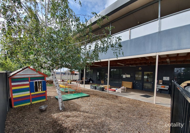 171 Military Road Avondale Heights VIC 3034 - Image 2