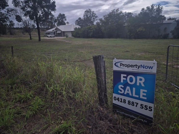 Click to view all images 108 Dances Road Mount Marrow QLD 4306 - Image 2