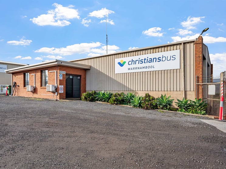 Click to view all images 1 Walsh Road and 8 Braithwaite Street Warrnambool VIC 3280 - Image 2