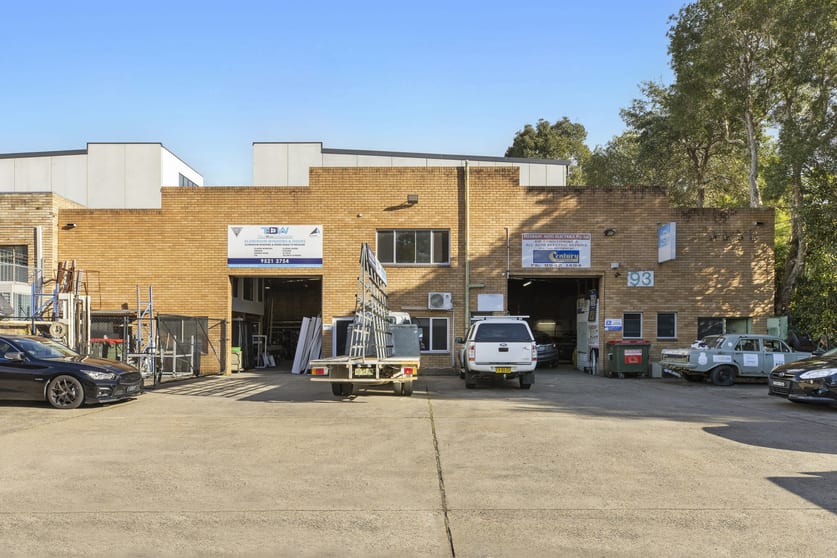 Click to view all images 83 Bath Road Kirrawee NSW 2232 - Image 1