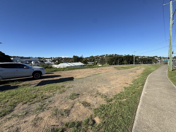 Click to view all images 9-11 Wickham Street Gympie QLD 4570 - Image 3