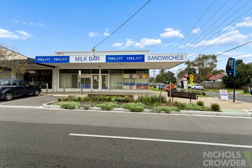 2 Fairway Street Frankston VIC 3199 - Image 3
