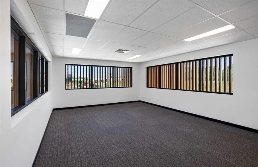Click to view all images 28 Hub Crescent Heathwood QLD 4110 - Image 3