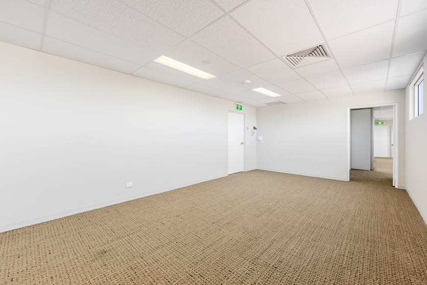 12/86 Francis Avenue Karrinyup WA 6018 - Image 4