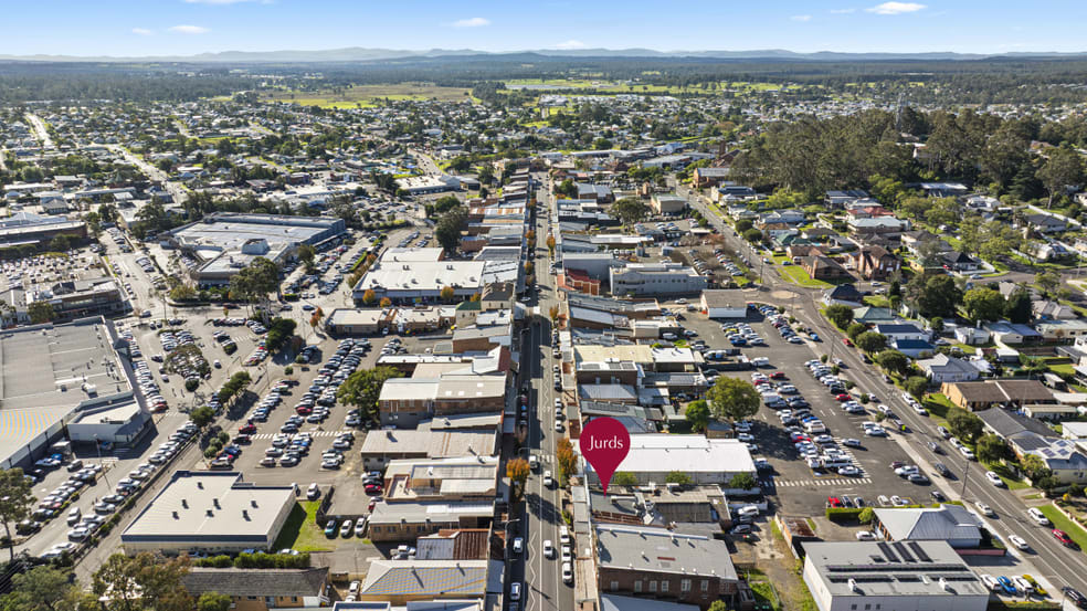 Click to view all images 130 Vincent Street Cessnock NSW 2325 - Image 2