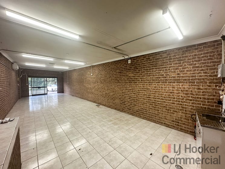 Click to view all images 1/39 Pacific Highway Ourimbah NSW 2258 - Image 2