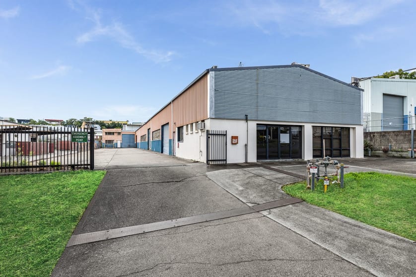 3 Bronze Street Sumner QLD 4074 - Image 3