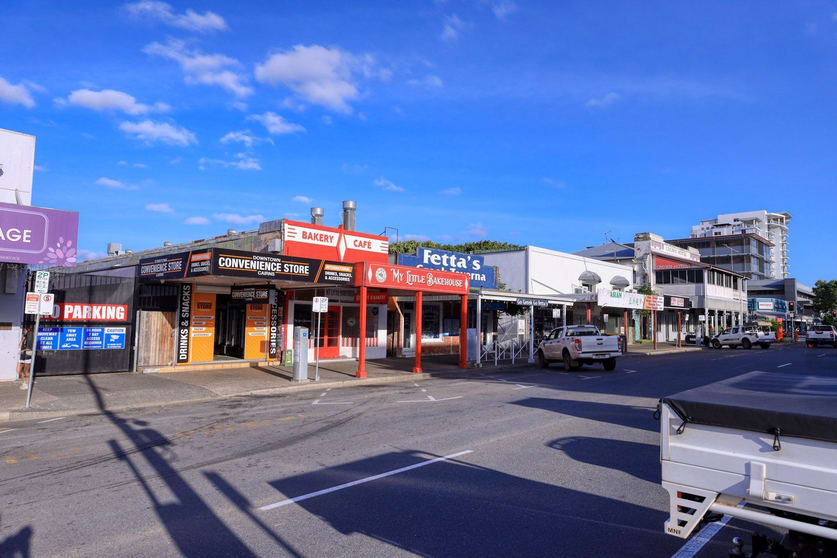Click to view all images 97 Grafton Street Cairns City QLD 4870 - Image 3