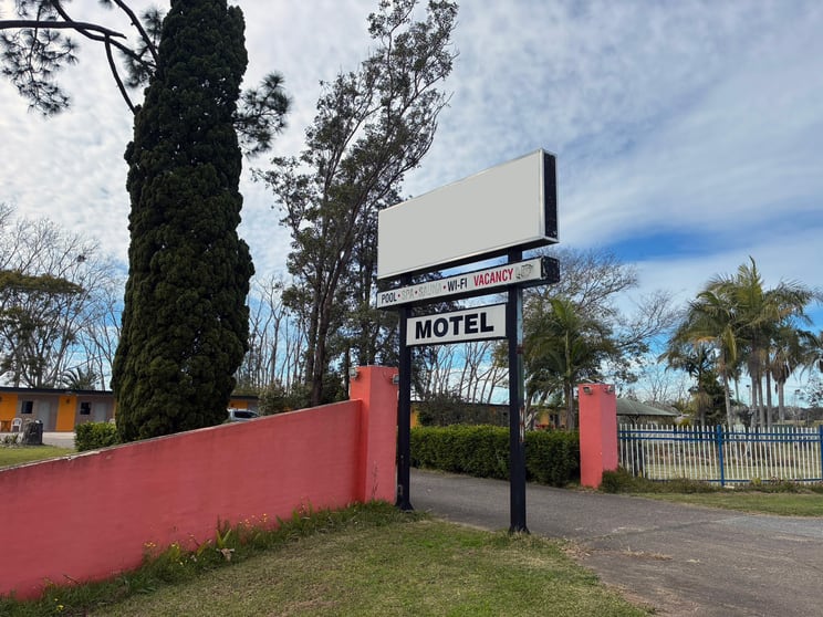 Click to view all images Taree NSW 2430 - Image 2