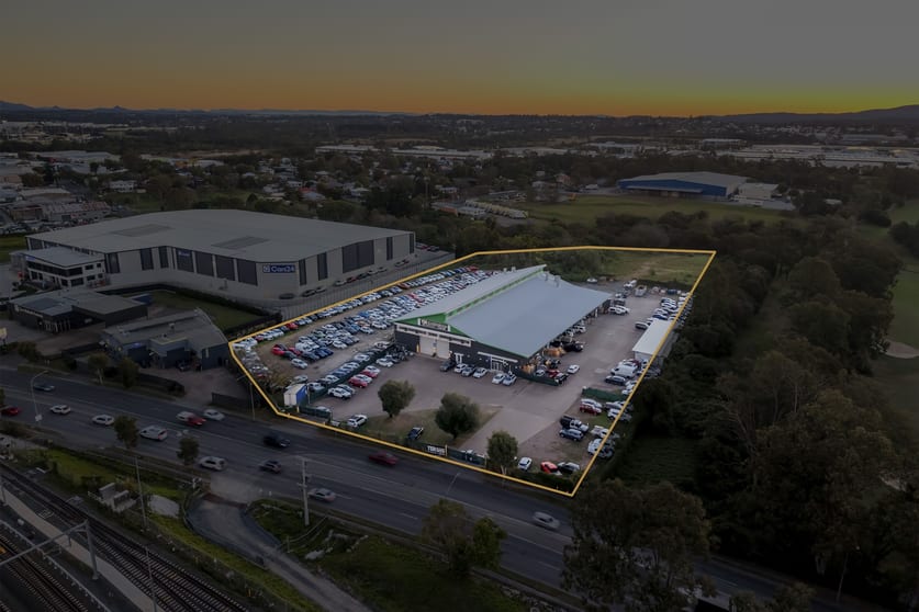 Click to view all images 931 Fairfield Road Yeerongpilly QLD 4105 - Image 3