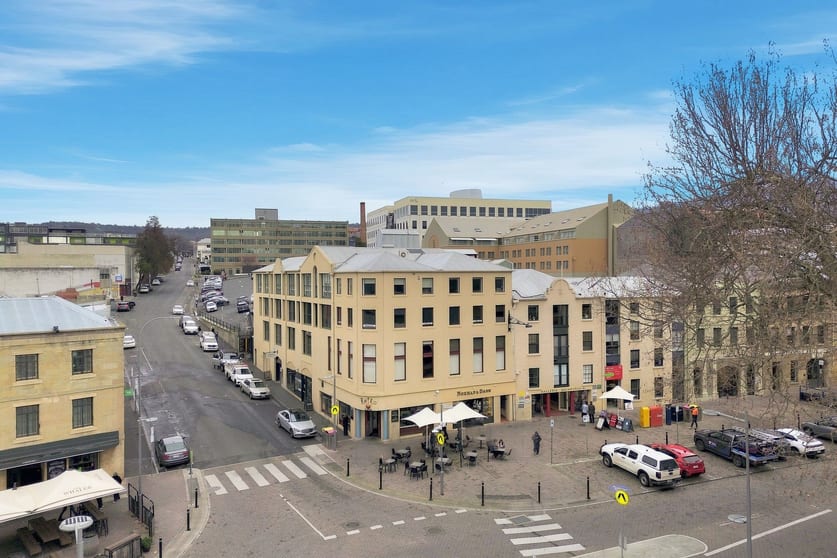Suite 17/31-35 Salamanca Place Battery Point TAS 7004 - Image 2
