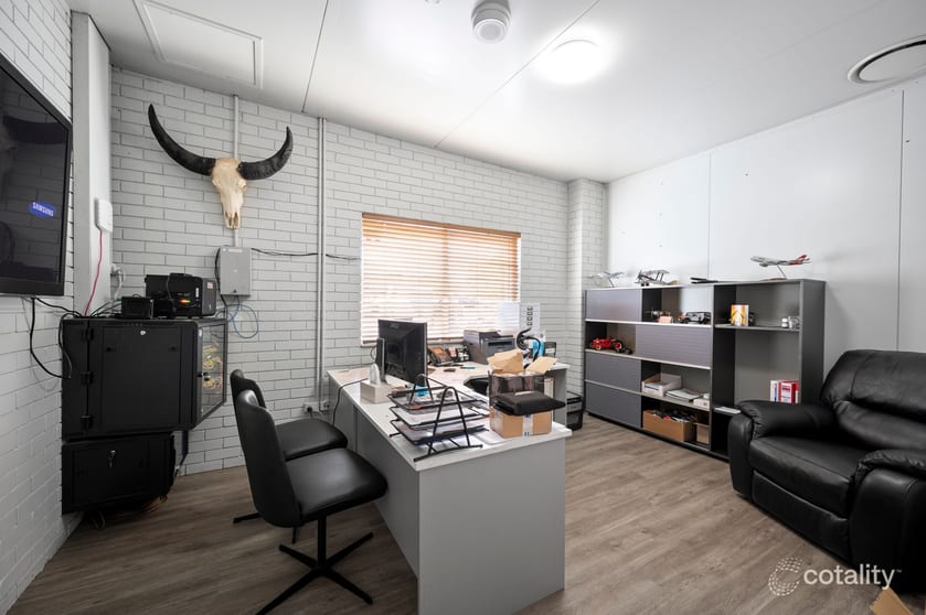 9 Shoebury Street Rocklea QLD 4106 - Image 2