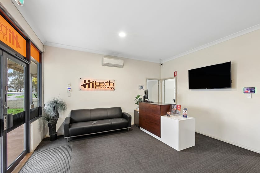 Click to view all images 5/64 Sydney Road Mudgee NSW 2850 - Image 2