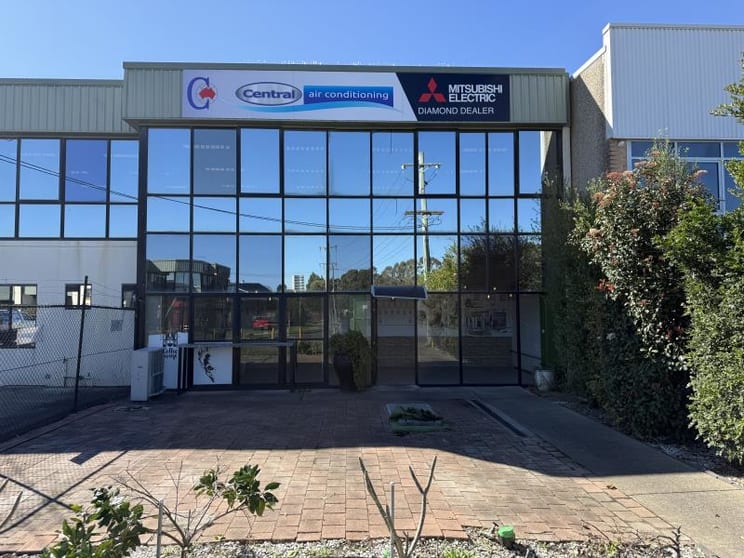 Click to view all images Unit 16/8-12 Deadman Road Moorebank NSW 2170 - Image 1