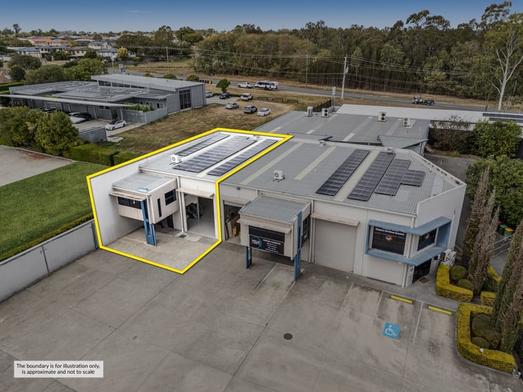 Click to view all images 9/7 Sonia Court Raceview QLD 4305 - Image 1