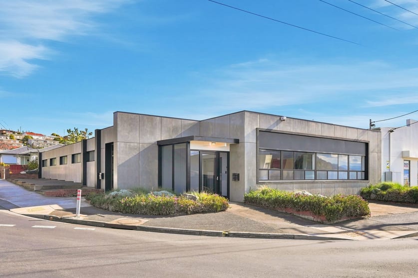 Click to view all images 58A Charles Street Hobart TAS 7000 - Image 1