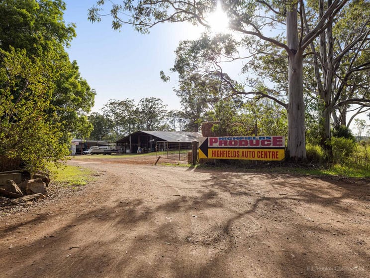 Click to view all images 9 Recreation Reserve Road Highfields QLD 4352 - Image 5
