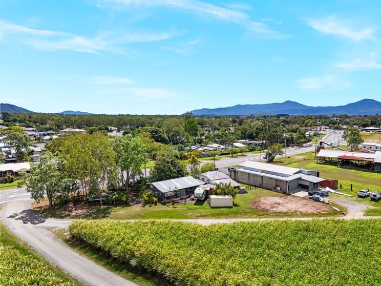 Click to view all images 109 Riverstone Road Gordonvale QLD 4865 - Image 1