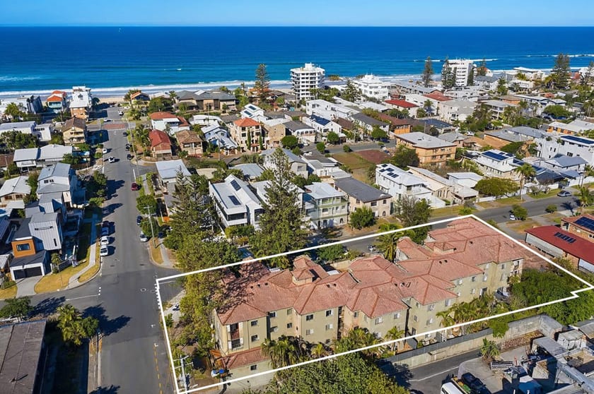 Click to view all images Mermaid Beach QLD 4218 - Image 1