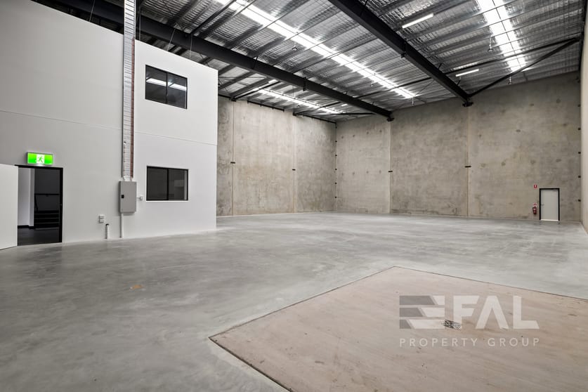 Click to view all images 44 Edison Crescent Yarrabilba QLD 4207 - Image 4