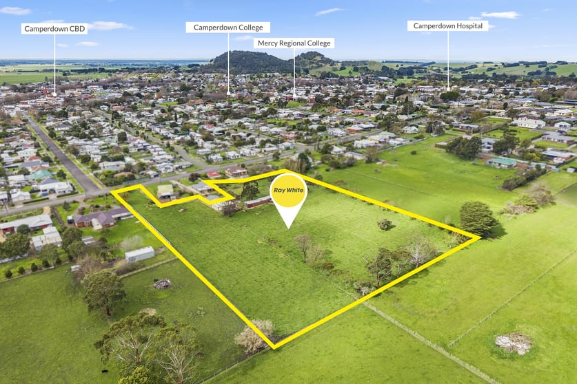 28 Bowen Street Camperdown VIC 3260 - Image 2