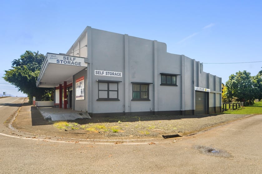 Click to view all images 15 Hynes Street South Johnstone QLD 4859 - Image 3