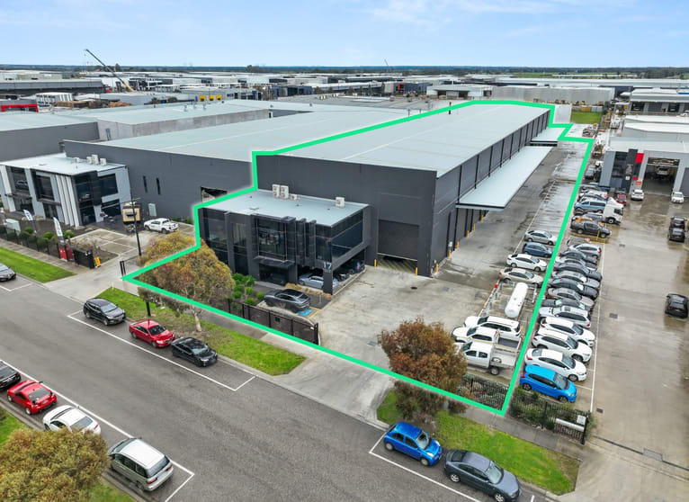 Click to view all images 17 Export Drive Pakenham VIC 3810 - Image 1