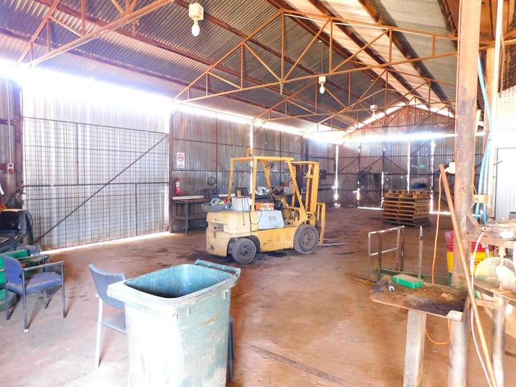 Click to view all images 212-218 Alfred Street Charleville QLD 4470 - Image 2