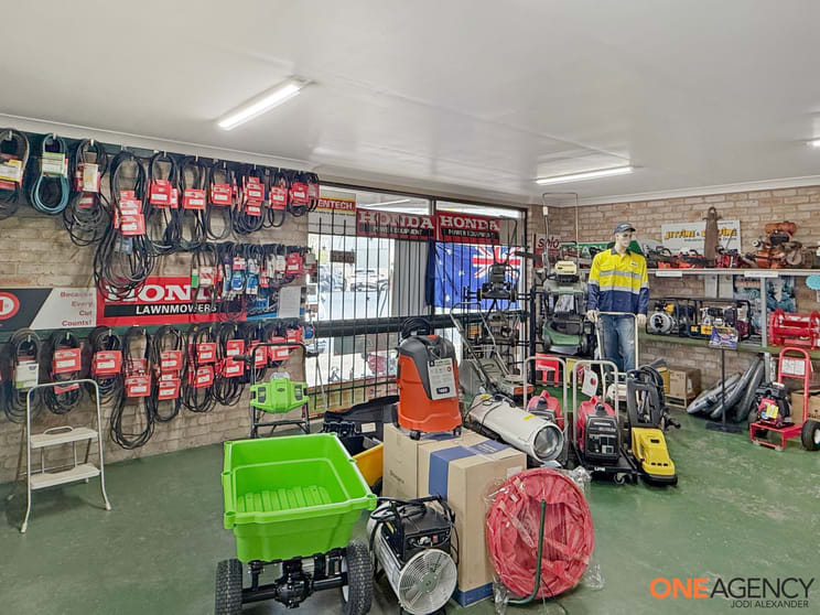 Click to view all images 69 Commissioner Street Cooma NSW 2630 - Image 3