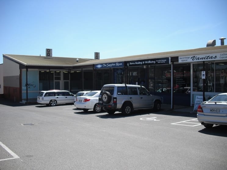 Click to view all images Shop 5/19-23 Beach Road Christies Beach SA 5165 - Image 1