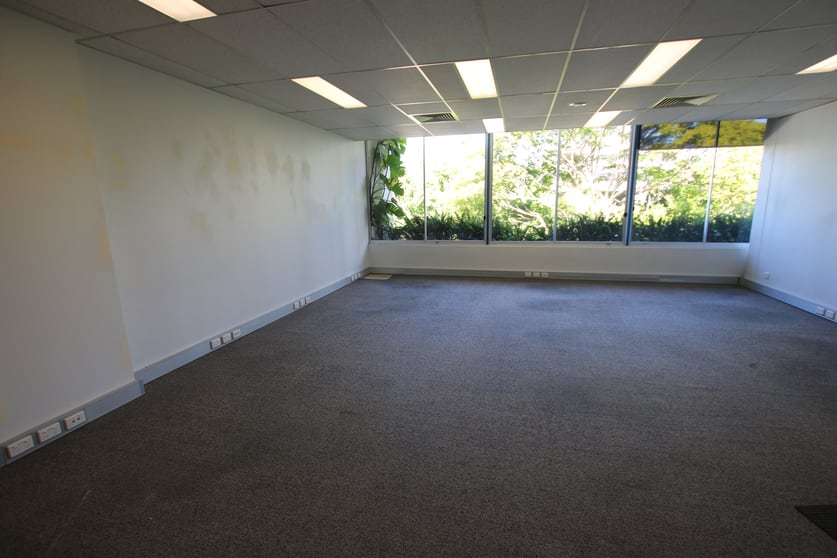 Click to view all images 17 Short Street Southport QLD 4215 - Image 2