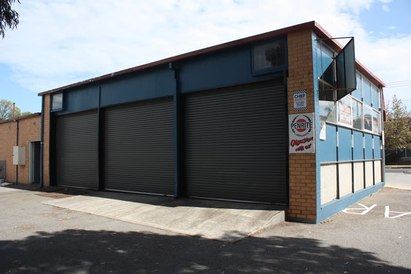 Click to view all images Unit 2/77-79 Mooringe Avenue North Plympton SA 5037 - Image 1