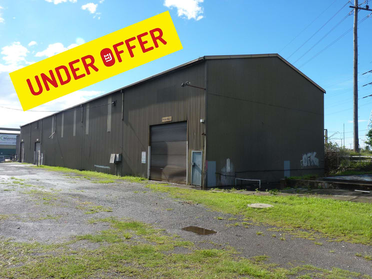 Click to view all images 1 Flinders Street Port Kembla NSW 2505 - Image 1