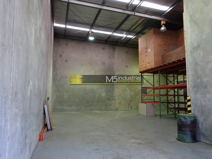 Click to view all images 4/60 Fairford Road Padstow NSW 2211 - Image 3