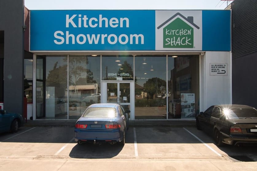 Click to view all images 5/296 Ballarat Road Braybrook VIC 3019 - Image 2