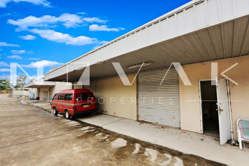 Click to view all images Shop 2 A/40 Ben Lomond Road Minto NSW 2566 - Image 1
