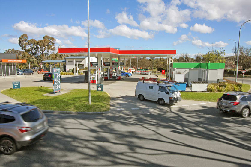 10 Limestone Drive Jerrabomberra NSW 2619 - Image 2
