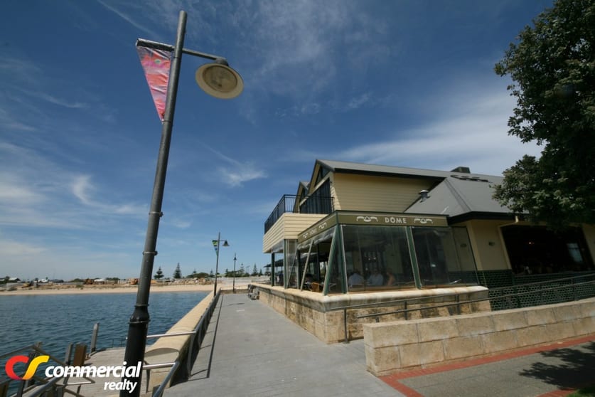 Click to view all images 3/11 Bonnefoi Boulevard Bunbury WA 6230 - Image 1