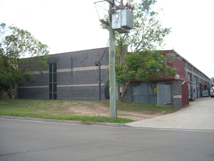 Click to view all images 1/45 Leland Street Penrith NSW 2750 - Image 1