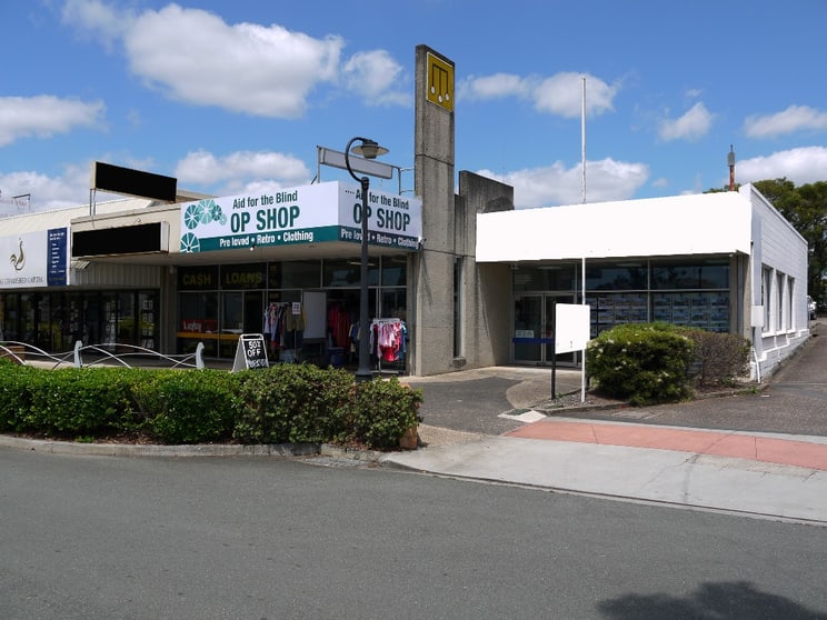 Click to view all images 2/452 Gympie Road Strathpine QLD 4500 - Image 1