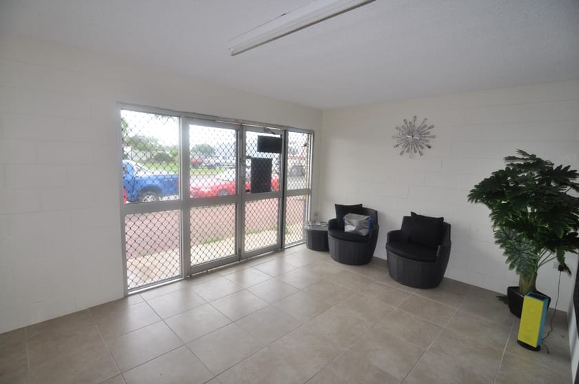 Click to view all images 88 Duckworth Street Garbutt QLD 4814 - Image 2