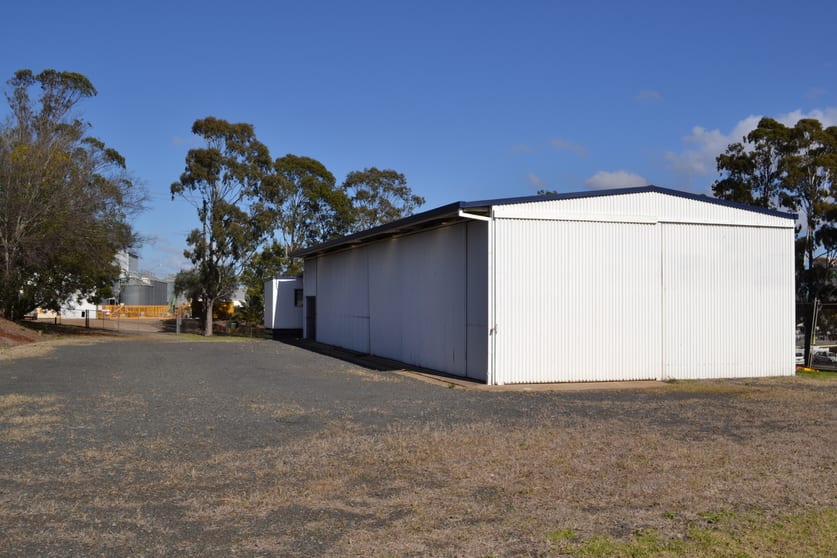 Click to view all images Tenancy 1/529 Alderley Street Harristown QLD 4350 - Image 1