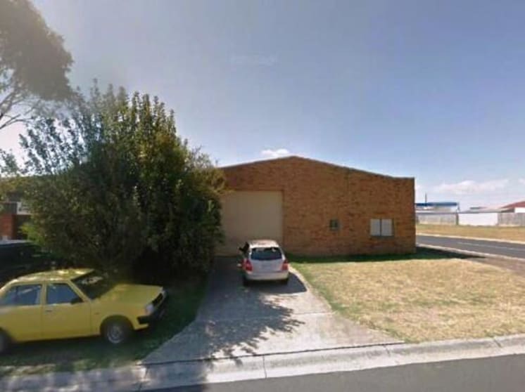 Click to view all images 1/60 Genista Street San Remo VIC 3925 - Image 2