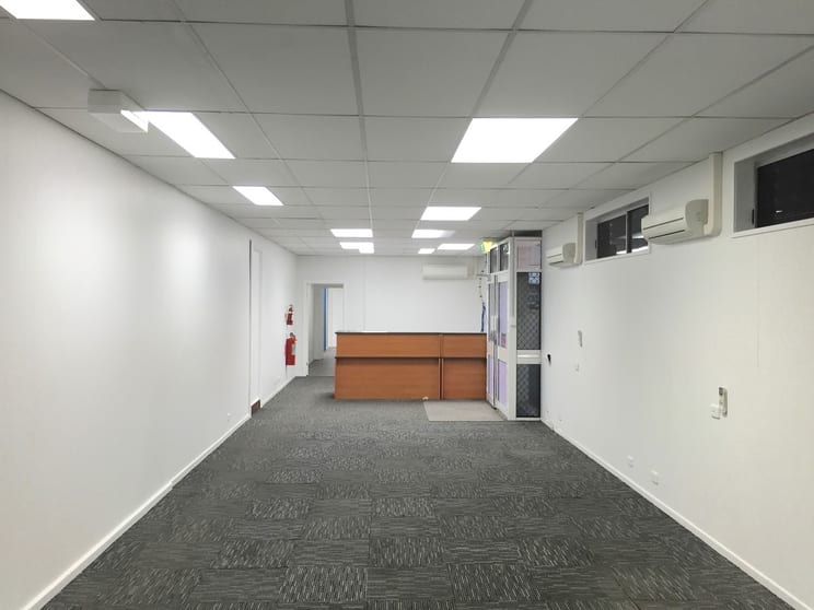Click to view all images 178B Hugh Street Currajong QLD 4812 - Image 3