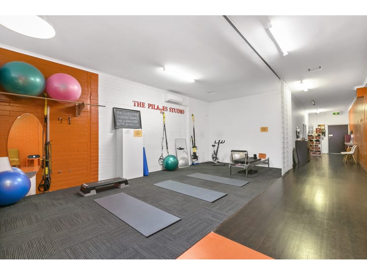 Click to view all images 224 Main Street Mornington VIC 3931 - Image 3