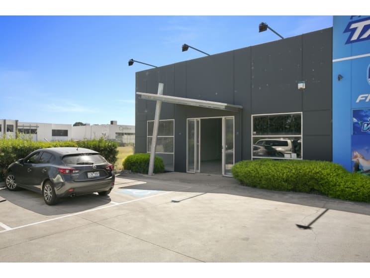 Click to view all images 1/175-179 Tyabb Road Mornington VIC 3931 - Image 1