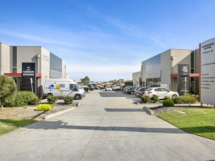 Click to view all images 3I/19 Bruce Street Mornington VIC 3931 - Image 1